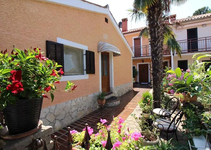 Vakantiehuis In - Istrien 35375 Poreč